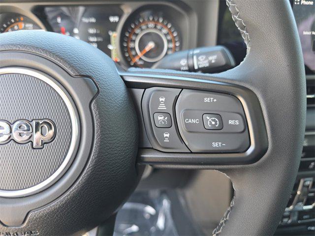 new 2025 Jeep Gladiator car, priced at $45,580