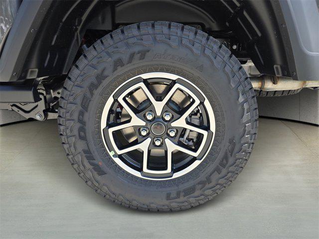 new 2025 Jeep Gladiator car, priced at $45,580