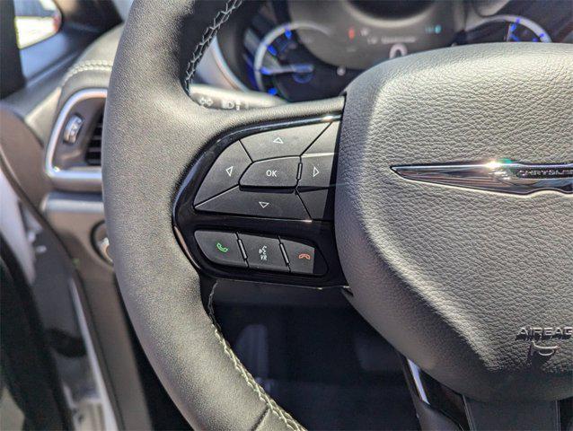 new 2025 Chrysler Pacifica Hybrid car, priced at $50,623