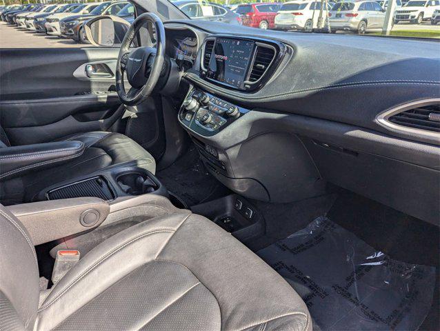 used 2021 Chrysler Pacifica car, priced at $23,752