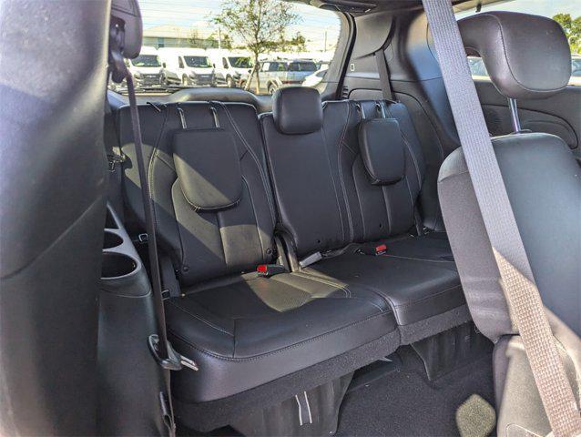 used 2021 Chrysler Pacifica car, priced at $23,752