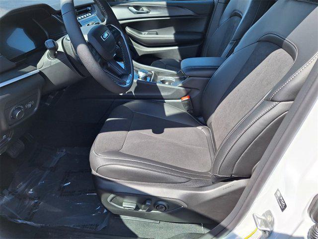 new 2025 Jeep Grand Cherokee car, priced at $40,953