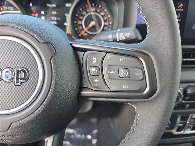 new 2025 Jeep Gladiator car, priced at $46,922