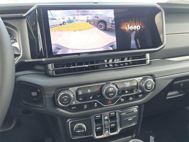 new 2025 Jeep Gladiator car, priced at $46,922
