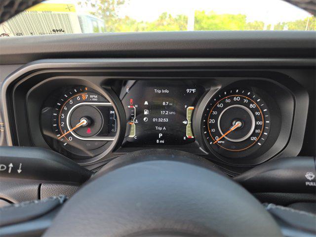 new 2025 Jeep Gladiator car, priced at $46,922