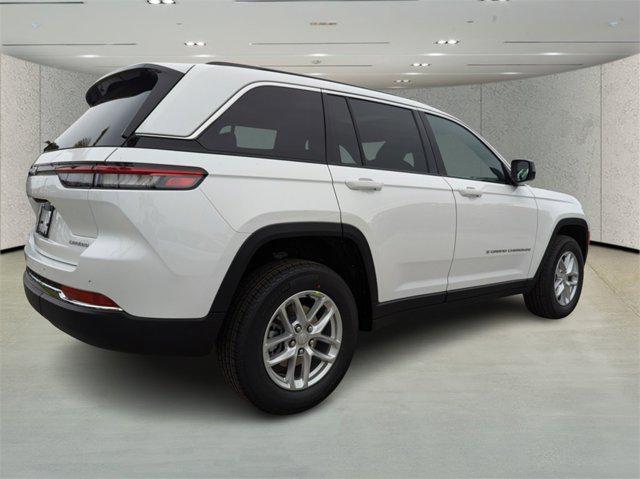 new 2025 Jeep Grand Cherokee car, priced at $31,539