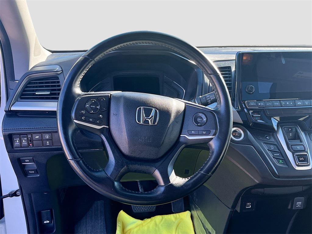 used 2024 Honda Odyssey car, priced at $33,300