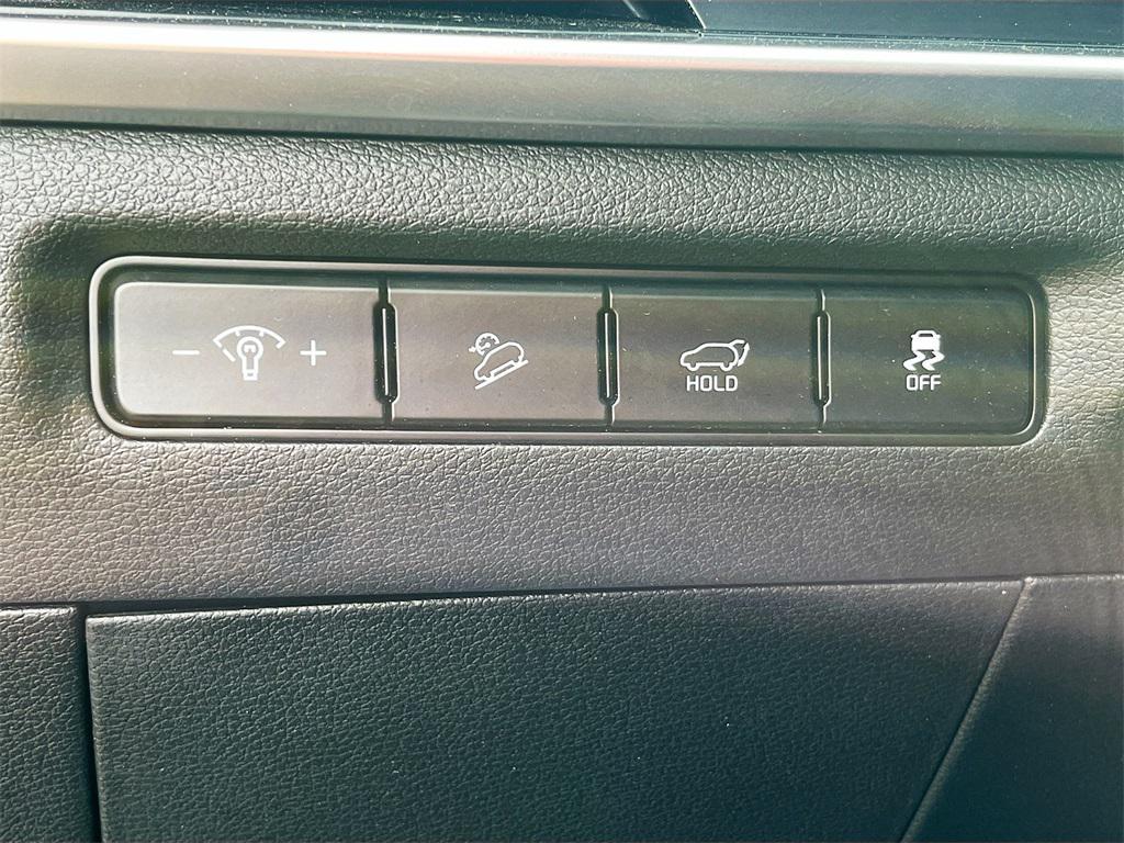 used 2024 Kia Telluride car, priced at $34,000