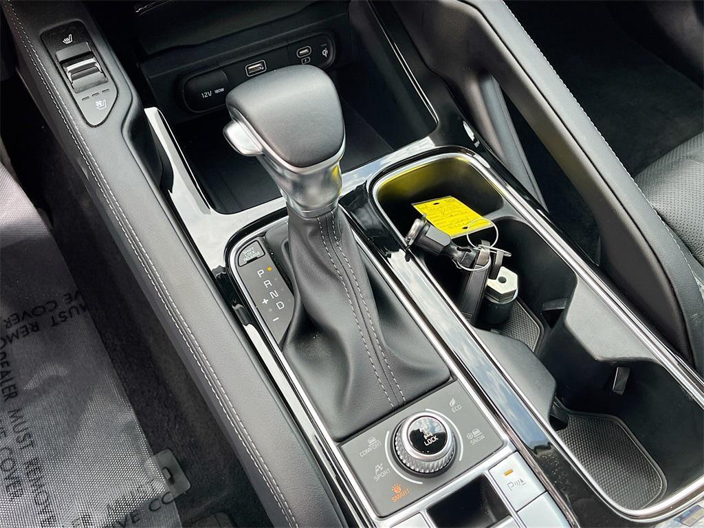 used 2024 Kia Telluride car, priced at $34,000