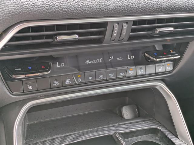 used 2024 Mazda CX-90 PHEV car, priced at $33,000