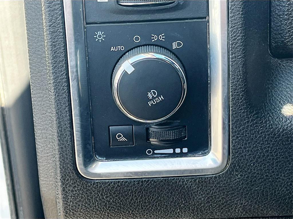 used 2022 Ram 1500 Classic car, priced at $24,000