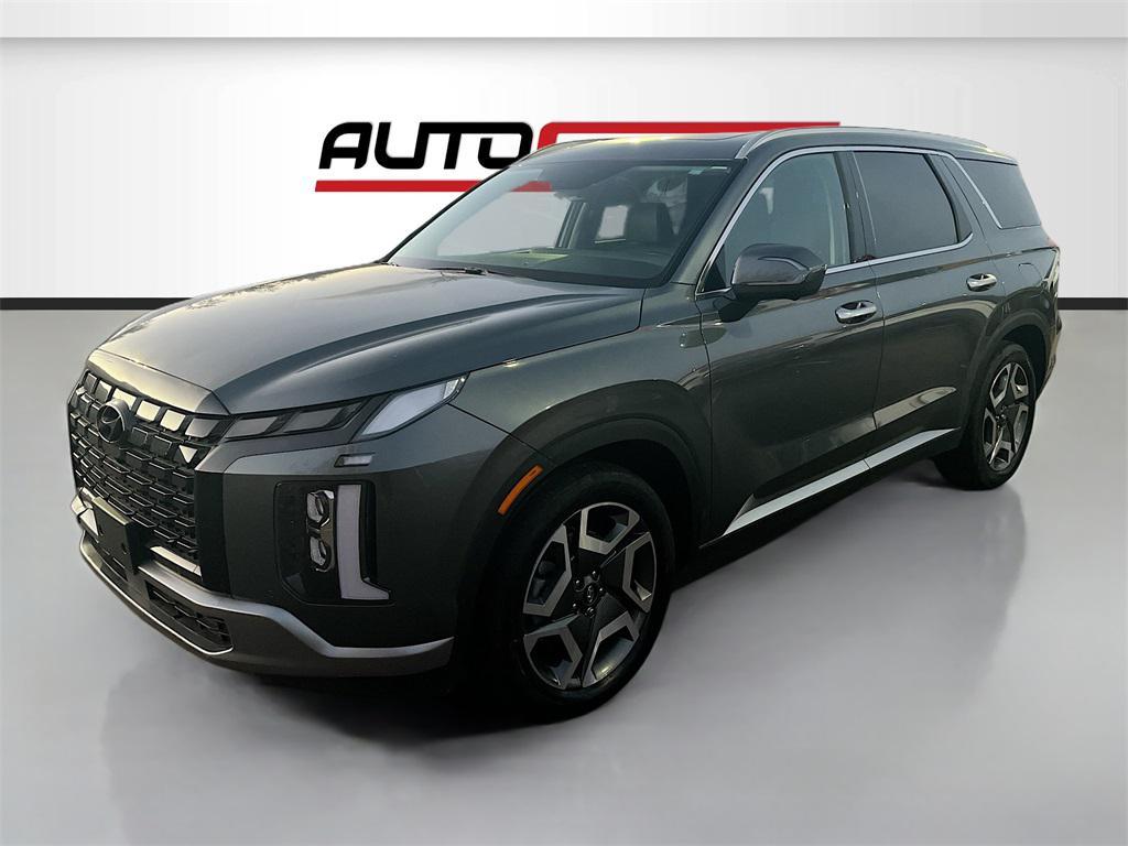 used 2024 Hyundai Palisade car, priced at $31,200