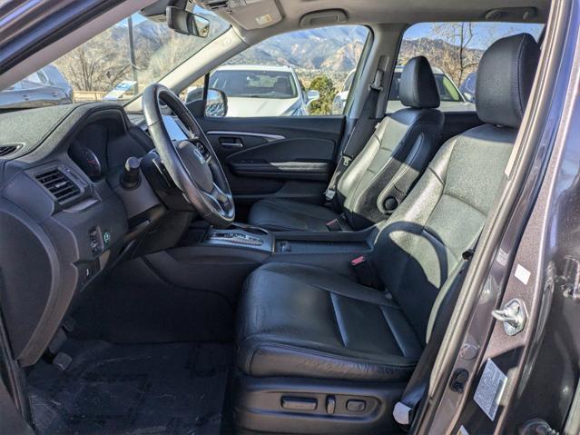 used 2022 Honda Pilot car, priced at $29,000