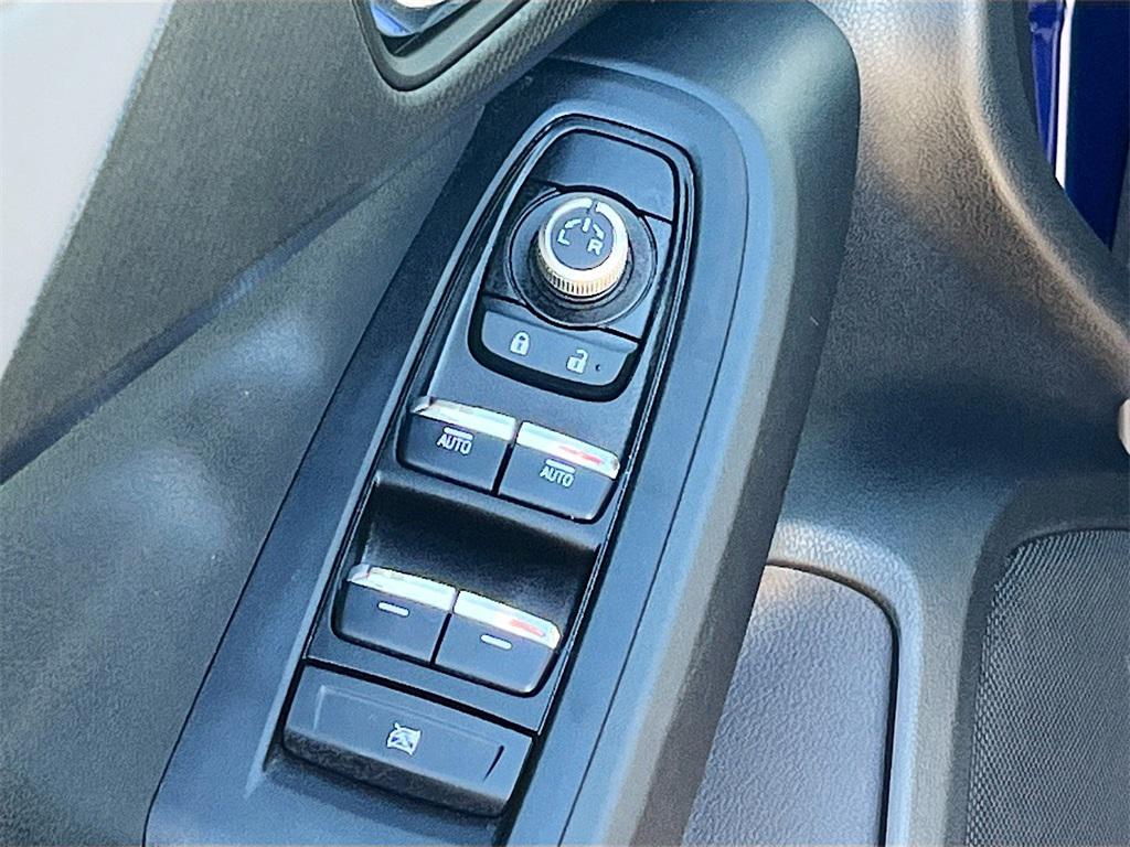 used 2025 Subaru Crosstrek car, priced at $27,600