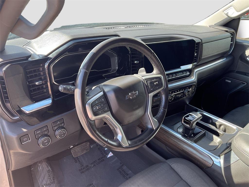 used 2022 Chevrolet Silverado 1500 car, priced at $38,600