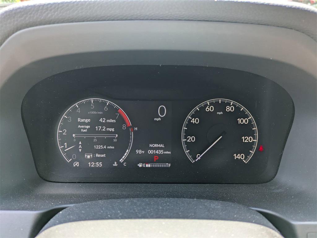 used 2025 Honda Ridgeline car, priced at $35,600