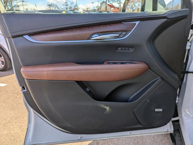 used 2021 Cadillac XT5 car, priced at $31,000