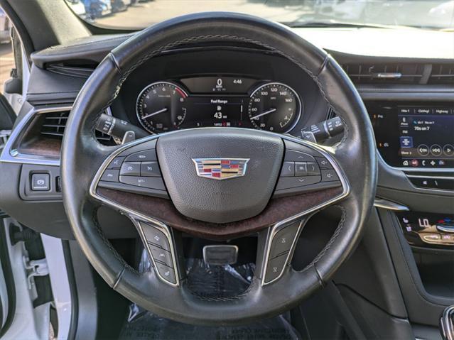 used 2021 Cadillac XT5 car, priced at $31,000