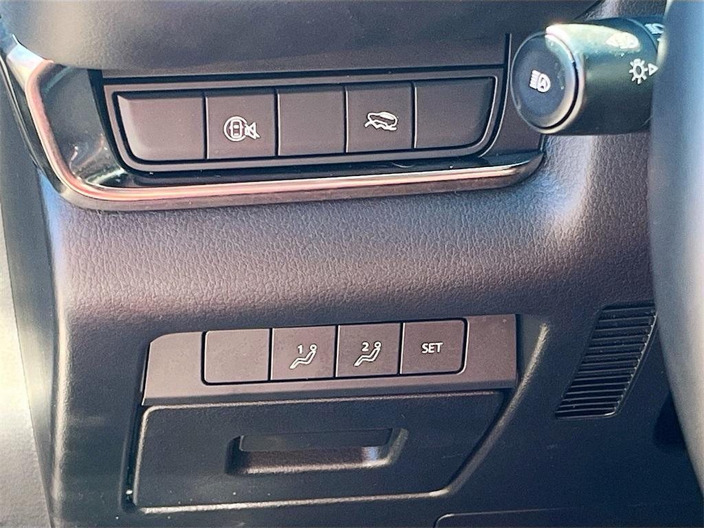 used 2024 Mazda CX-30 car, priced at $21,300