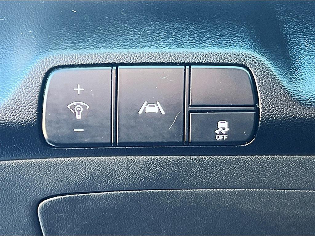 used 2022 Hyundai Elantra car, priced at $16,800