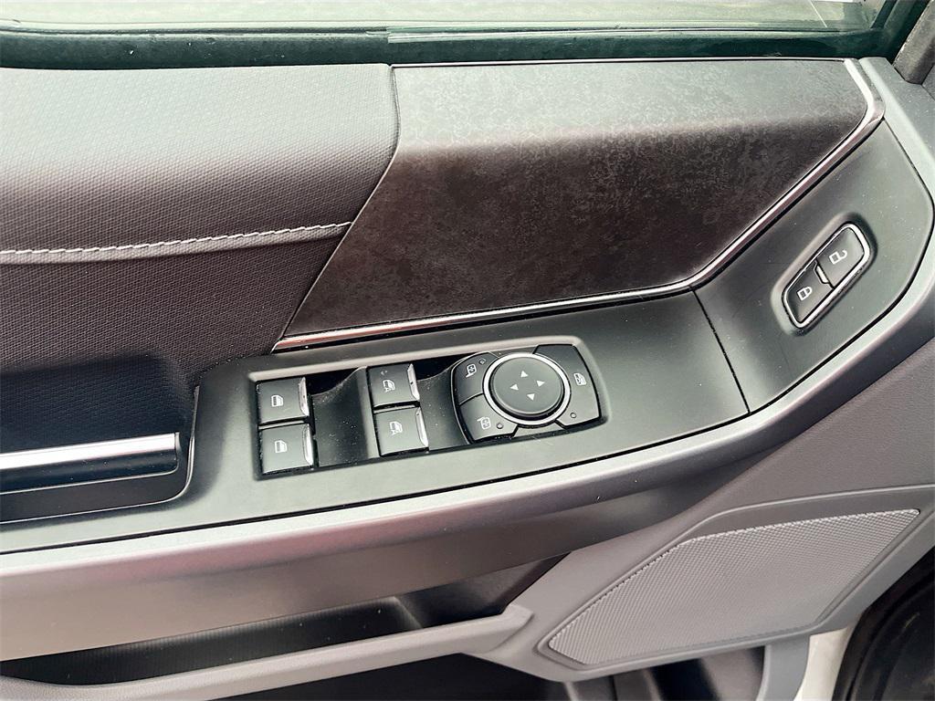 used 2024 Ford F-150 car, priced at $39,000