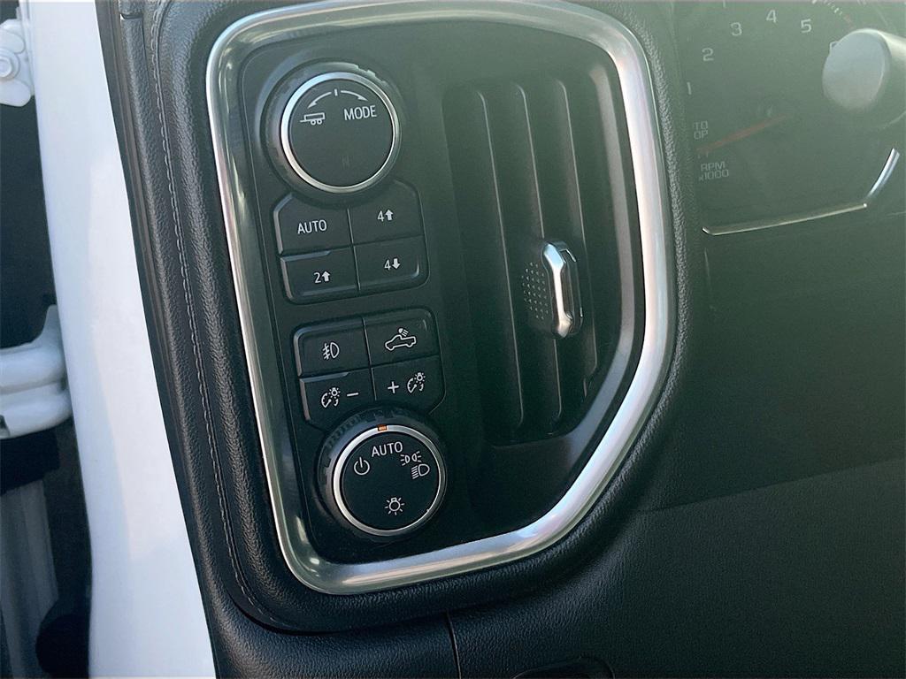 used 2020 Chevrolet Silverado 1500 car, priced at $30,000