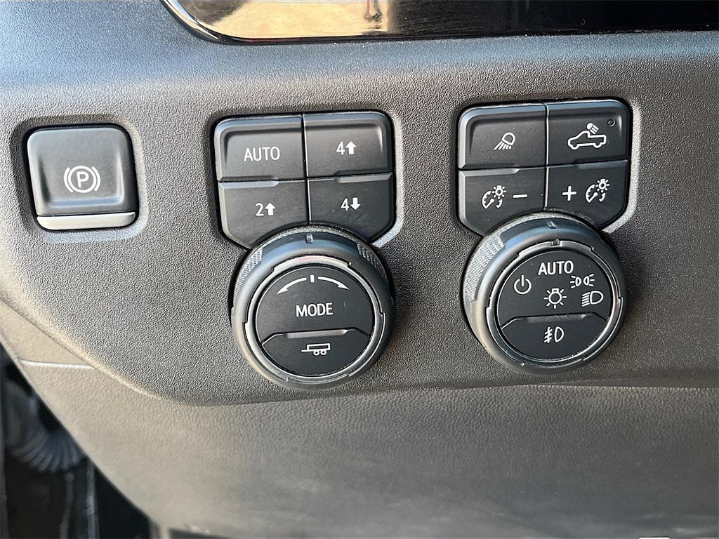 used 2024 Chevrolet Silverado 1500 car, priced at $41,600