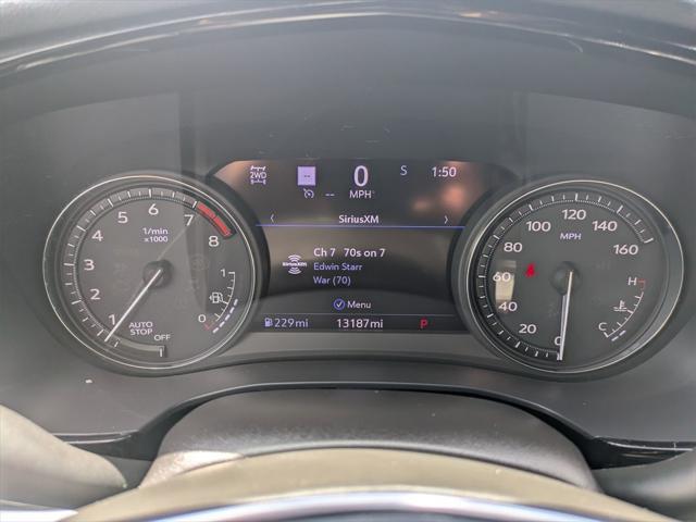 used 2024 Cadillac XT5 car, priced at $39,300