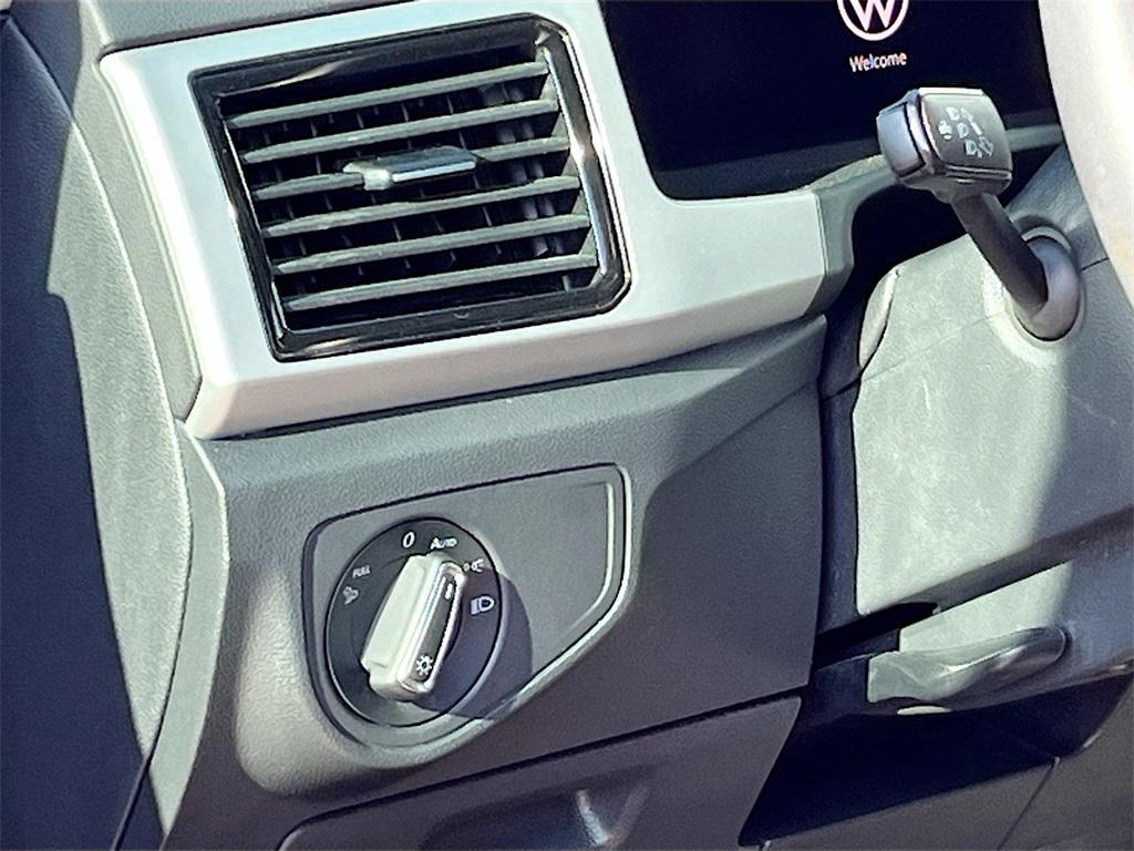 used 2021 Volkswagen Atlas car, priced at $26,800