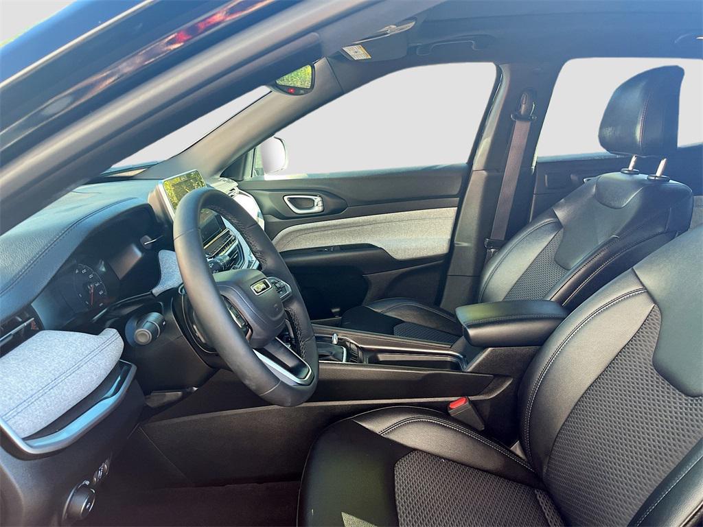 used 2025 Jeep Compass car, priced at $22,200