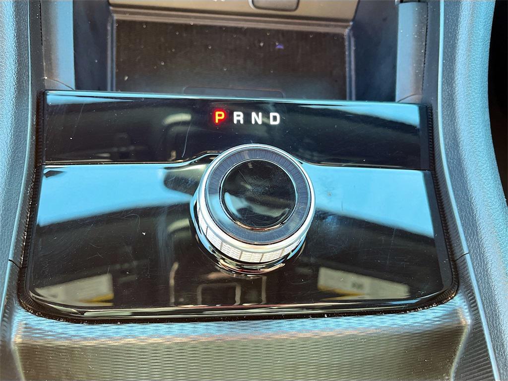 used 2024 Jeep Grand Cherokee L car, priced at $31,600