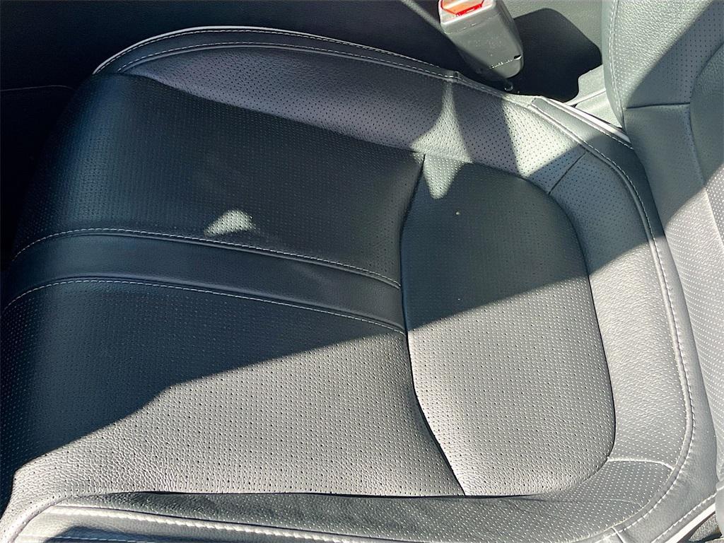 used 2025 Honda Pilot car, priced at $42,100