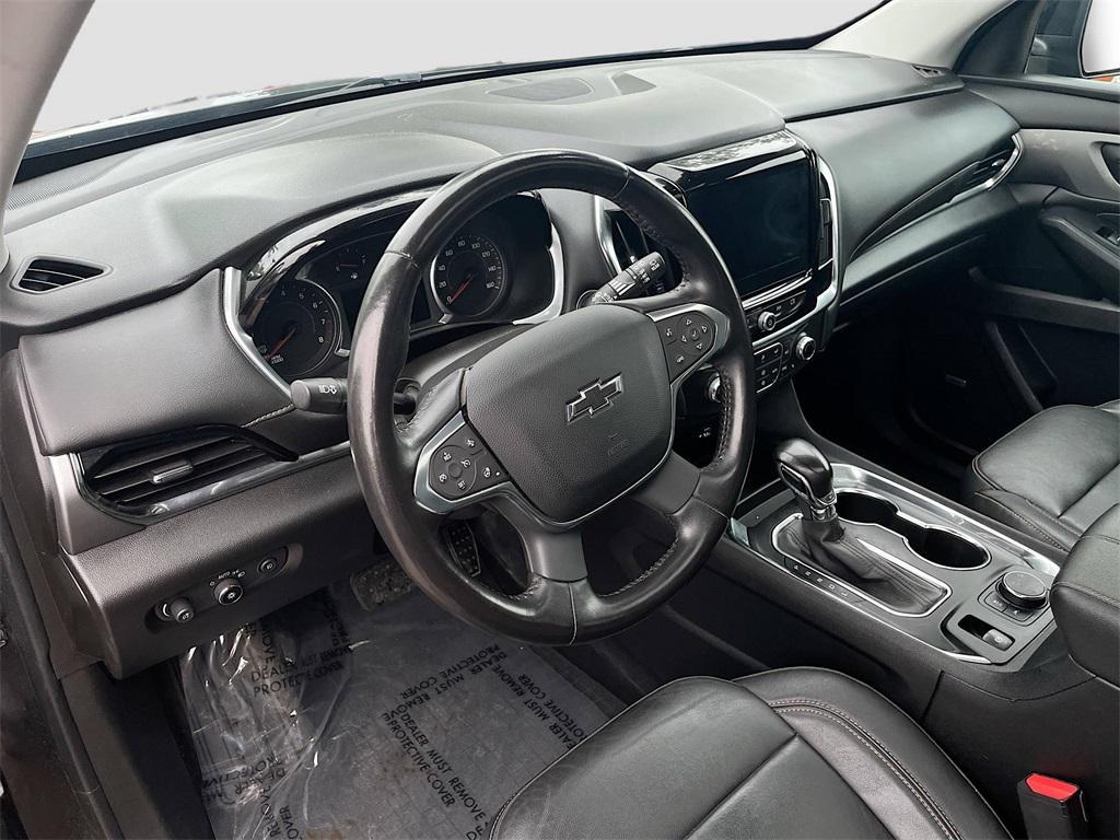 used 2021 Chevrolet Traverse car, priced at $28,500