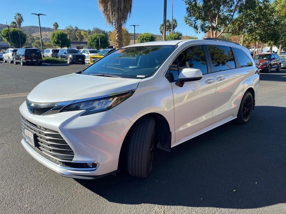 used 2023 Toyota Sienna car, priced at $48,995