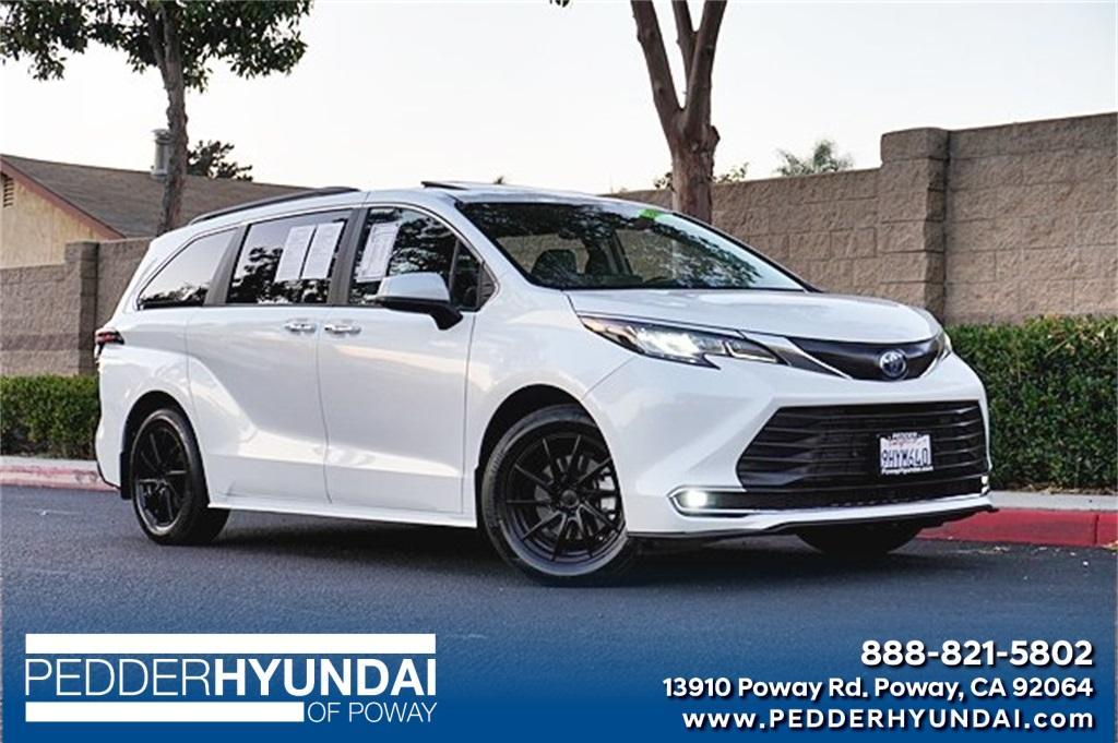 used 2023 Toyota Sienna car, priced at $47,367