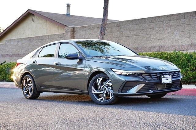 new 2025 Hyundai Elantra car, priced at $24,725