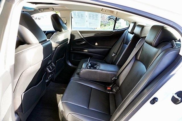 used 2023 Lexus ES 300h car, priced at $41,443