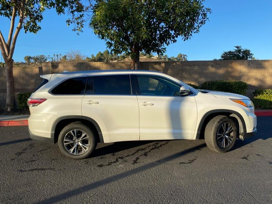 used 2016 Toyota Highlander car, priced at $23,381