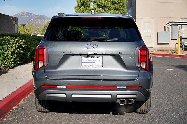 new 2025 Hyundai Palisade car, priced at $47,123