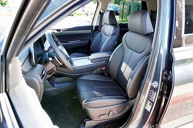 new 2025 Hyundai Palisade car, priced at $47,123