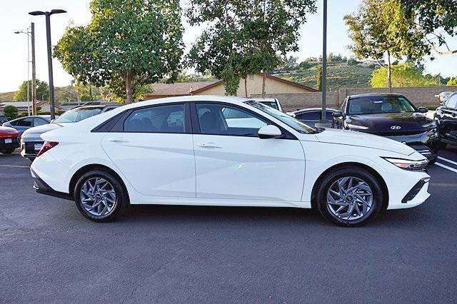 new 2024 Hyundai Elantra car, priced at $25,760