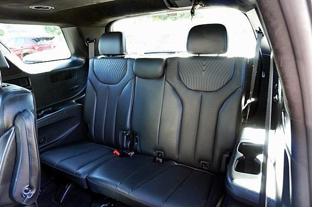 used 2024 Hyundai Palisade car, priced at $40,218