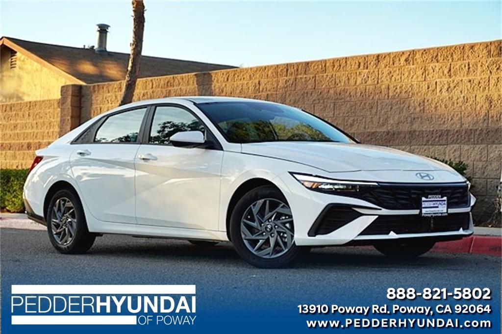 new 2024 Hyundai Elantra HEV car, priced at $28,205