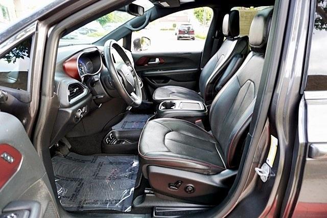 used 2020 Chrysler Pacifica car, priced at $22,653