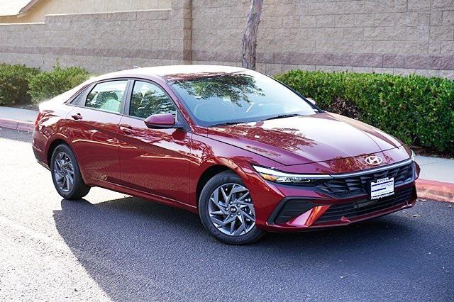 new 2024 Hyundai Elantra car, priced at $25,180