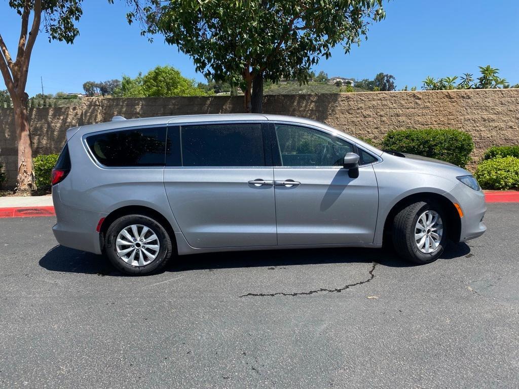 used 2017 Chrysler Pacifica car, priced at $14,995