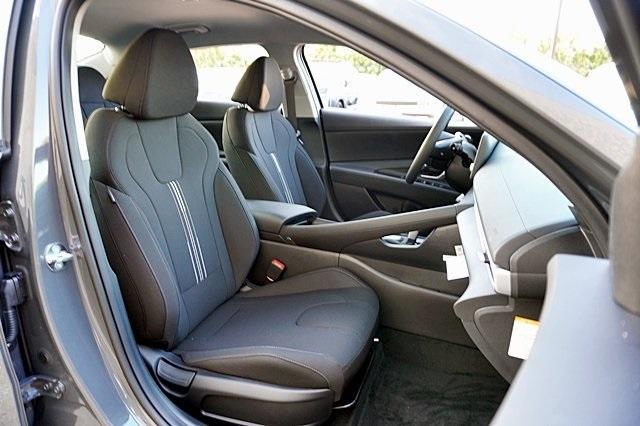 new 2025 Hyundai ELANTRA HEV car, priced at $26,721