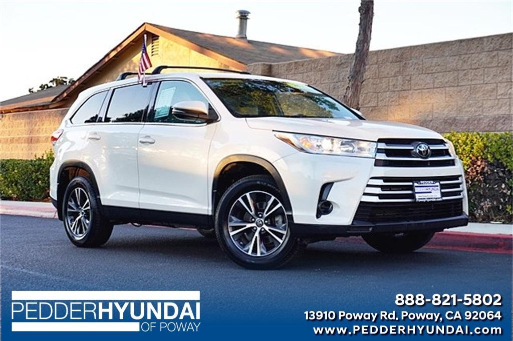 used 2019 Toyota Highlander car, priced at $22,468