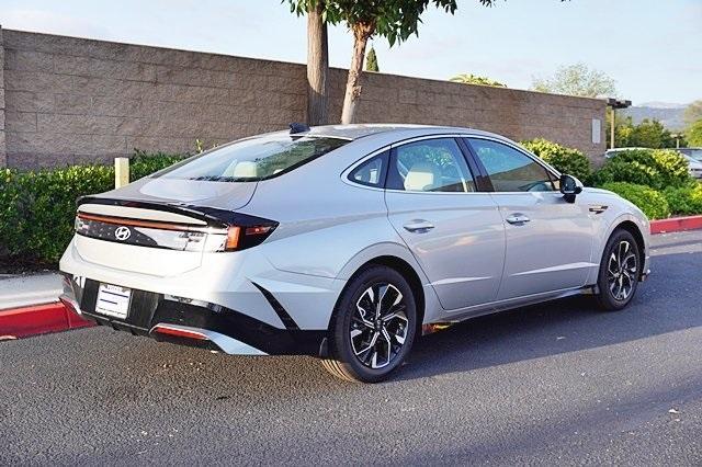 new 2024 Hyundai Sonata car, priced at $29,190