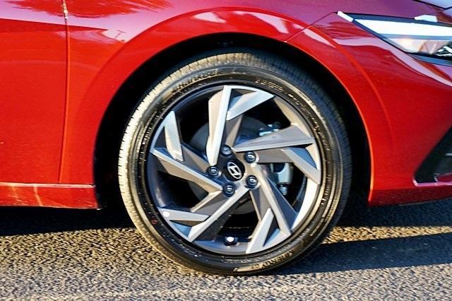 new 2025 Hyundai ELANTRA HEV car, priced at $30,977